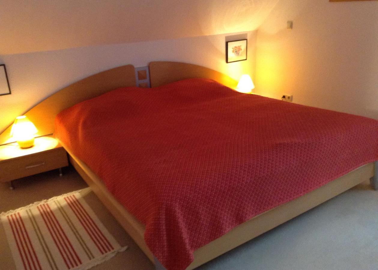 Ferienwohnung Boddenblick Zudar Esterno foto